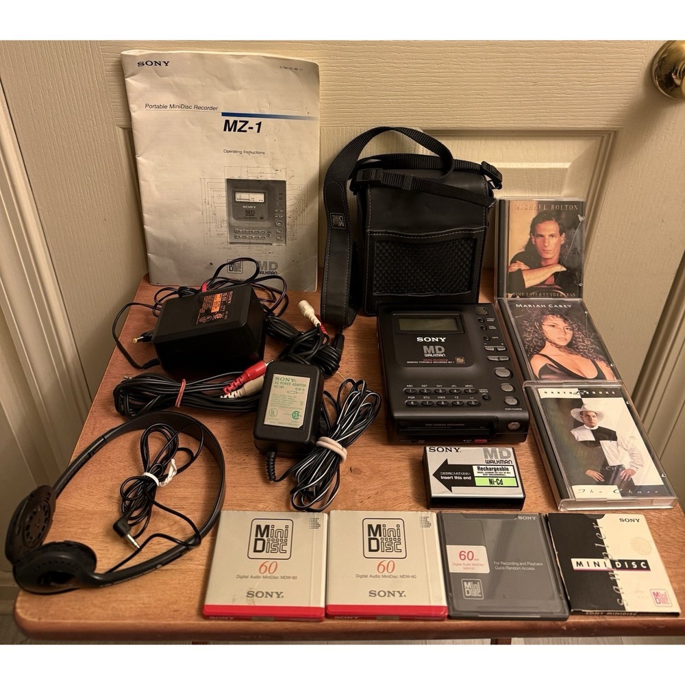 SONY MZ-1 MD Minidisc Walkman Portable Recorder Bundle W/ Accessories Tested‎
